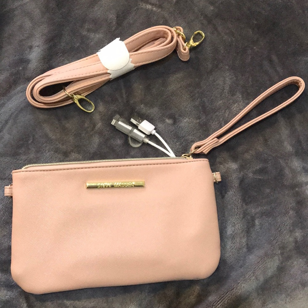 Charging Steve Madden Bag